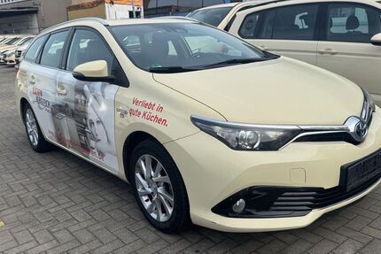 Toyota Auris 429.800 km 6.600 &euro; Hamburg 20537