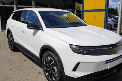 Opel Grandland (X) 2.500 km 32.900 € Zossen 15806