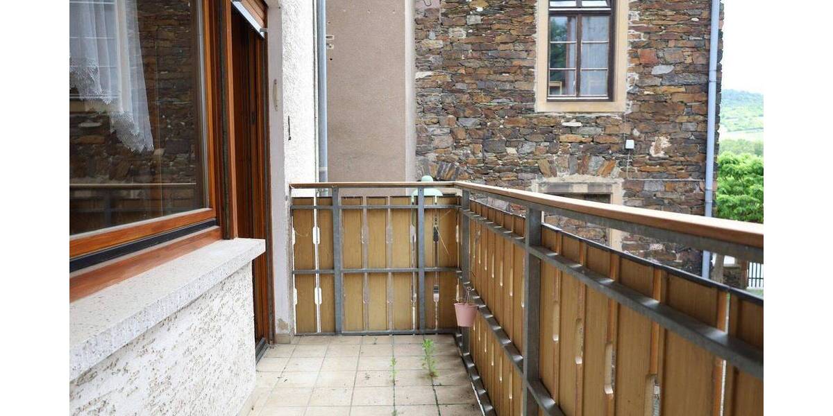 Reihenendhaus Niederheimbach - 7 Zimmer, 139 m&sup2;, 149.000&euro; | Angebot:26932098