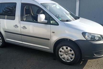 VW Caddy 206.000 km 7.950 € Schwetzingen 68723