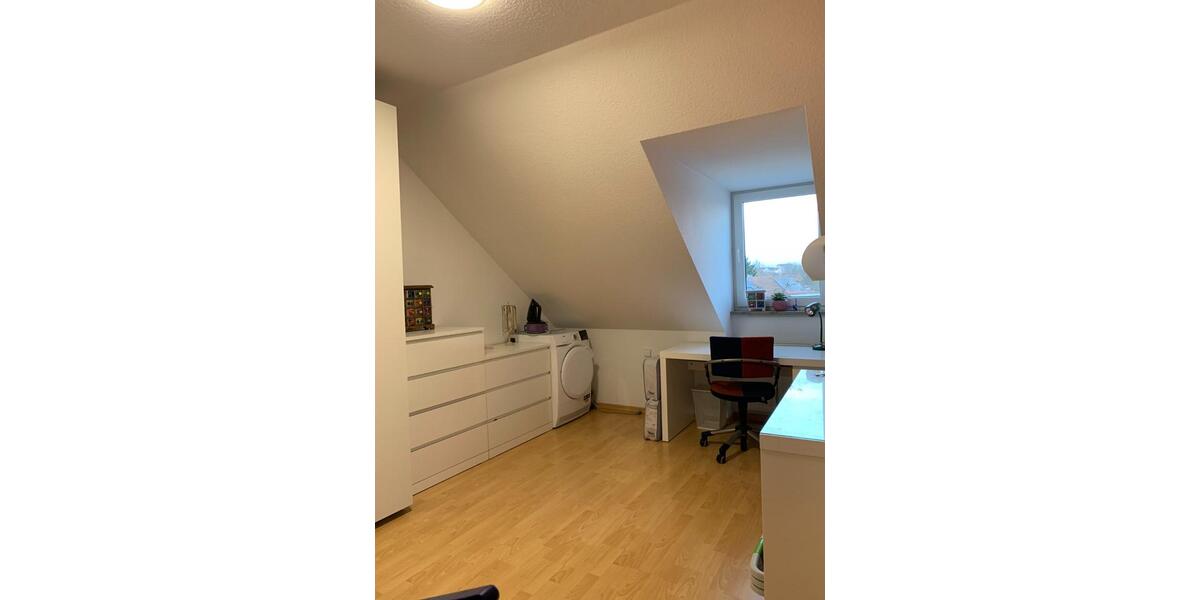Dachgeschoßwohnung Uffenheim - 3 Zimmer, 79 m&sup2;, 610&euro; | Angebot:26303068