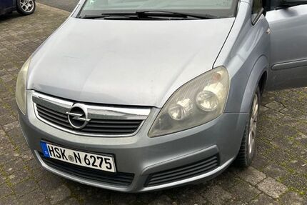 Opel Zafira 260.000 km 2.700 &euro; Sundern 59846