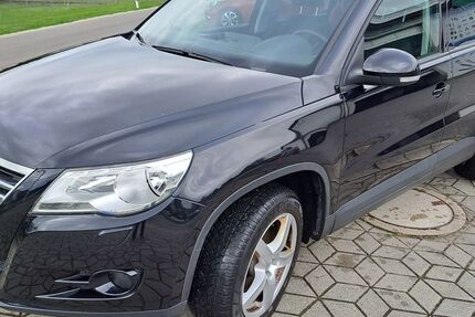 VW Tiguan 217.000 km 6.250 &euro; Berching 92334