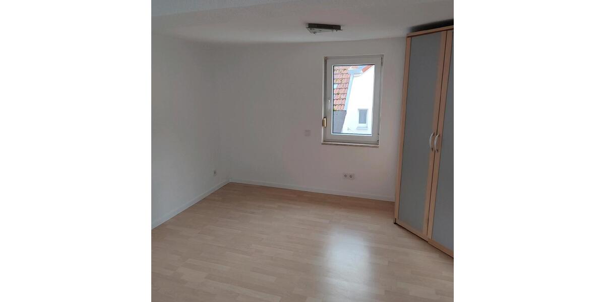 Einfamilienhaus Lollar - 3 Zimmer, 86 m&sup2;, 900&euro; | Angebot:26304001