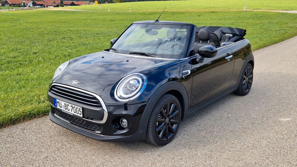 Mini One Cabrio 28.386 km 19.900 &euro; Haag 83527