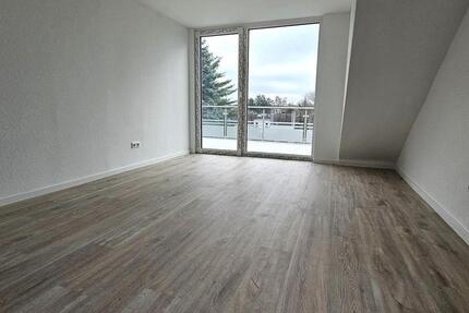 frisch sanierte 3 Zimmerwohnung mit großem Balkon 3 zimmer