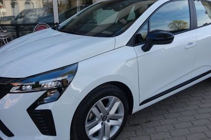 Renault Clio 15.650 km 19.490 &euro; Dresden 01217