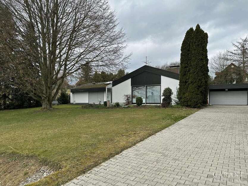 Haus zum Kaufen in Dasing 0 € 186 m²