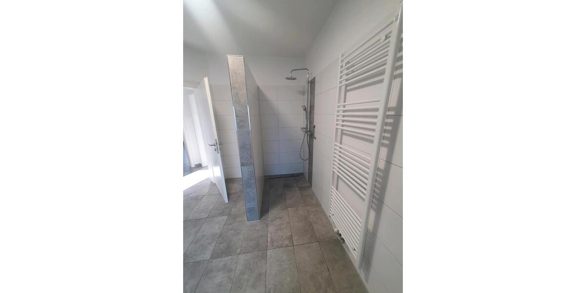 Erdgeschoßwohnung Essen (Oldenburg) - 3 Zimmer, 100 m&sup2;, 880&euro; | Angebot:25455524