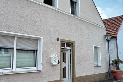 Haus Schwandorf - 285.000&euro; | Angebot:26964750