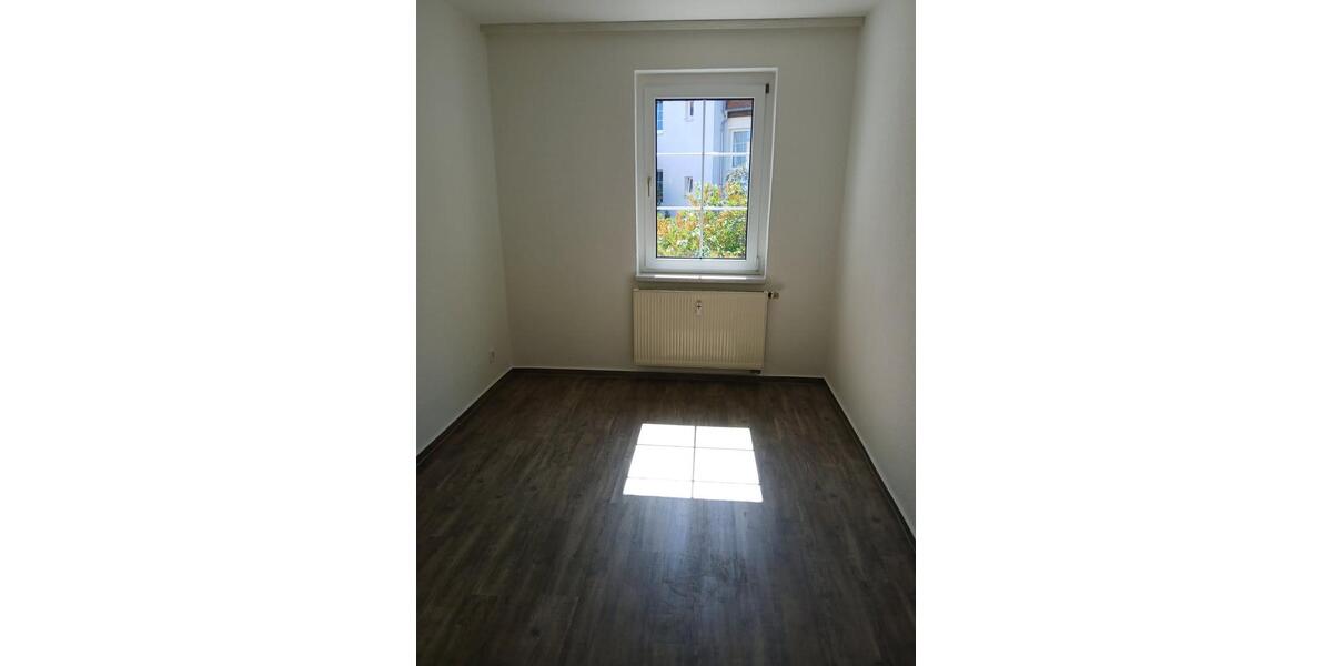 Etagenwohnung Borna - 2 Zimmer, 49 m&sup2;, 500&euro; | Angebot:26326773