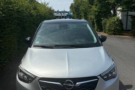 Opel Crossland (X) 103.500 km 9.900 &euro; Schweinfurt 97424