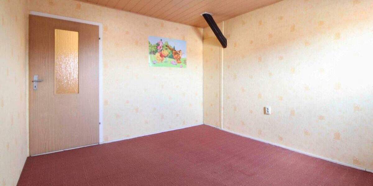 Reihenmittelhaus Calbe - 5 Zimmer, 220 m&sup2;, 113.000&euro; | Angebot:25213018