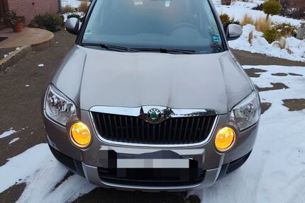 Skoda Yeti 206.000 km 8.100 &euro; Elsdorf 24800