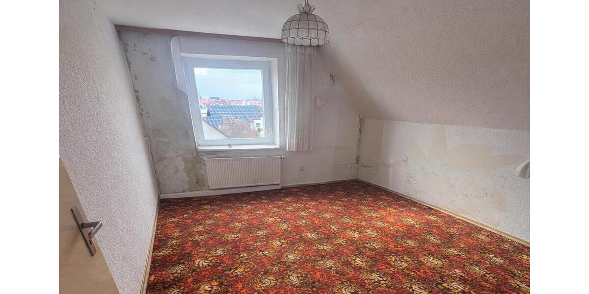 Einfamilienhaus Wemding - 7 Zimmer, 130 m&sup2;, 299.000&euro; | Angebot:25972206