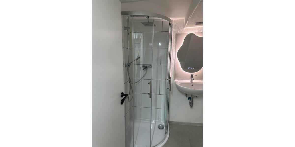 Einfamilienhaus Wiehl - 3 Zimmer, 100 m&sup2;, 1.000&euro; | Angebot:26515215