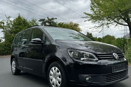 VW Touran 123.000 km 9.490 &euro; Hürth 50354