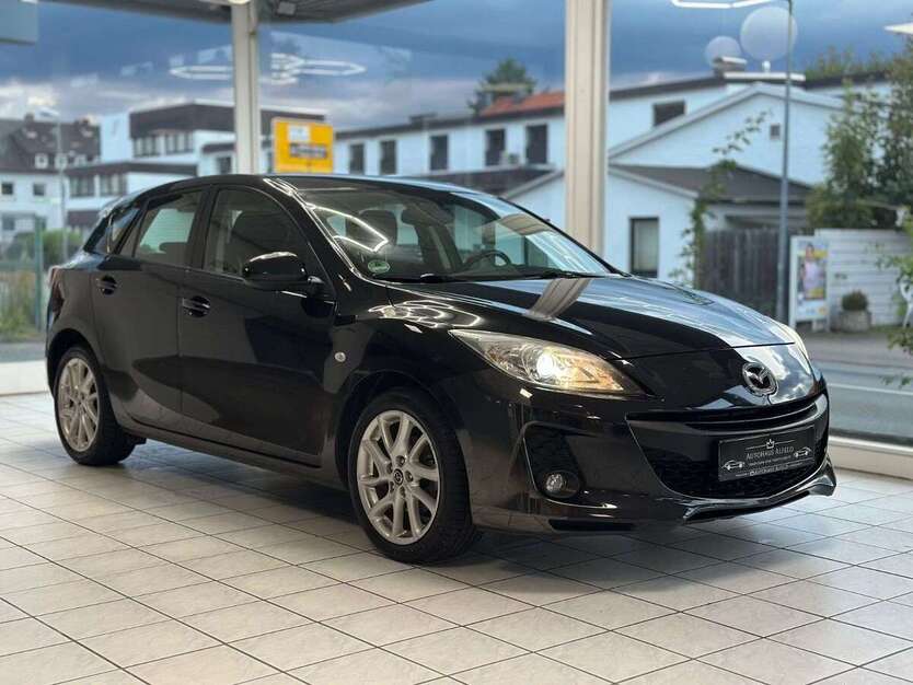 Mazda 3 138.000 km 6.950 € Alfeld 31061
