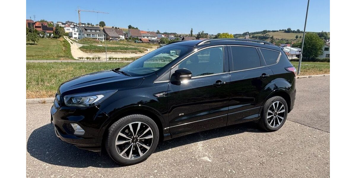 Ford Kuga 115.599 km 16.500 &euro; Mühlingen 78357