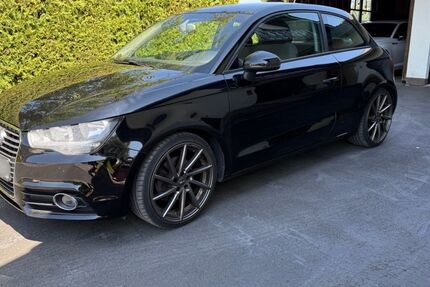 Audi A1 158.000 km 7.500 &euro; Burkardroth 97705