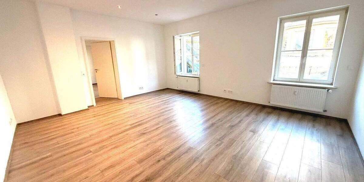 Etagenwohnung Kordel - 3 Zimmer, 92 m&sup2;, 775&euro; | Angebot:26433529