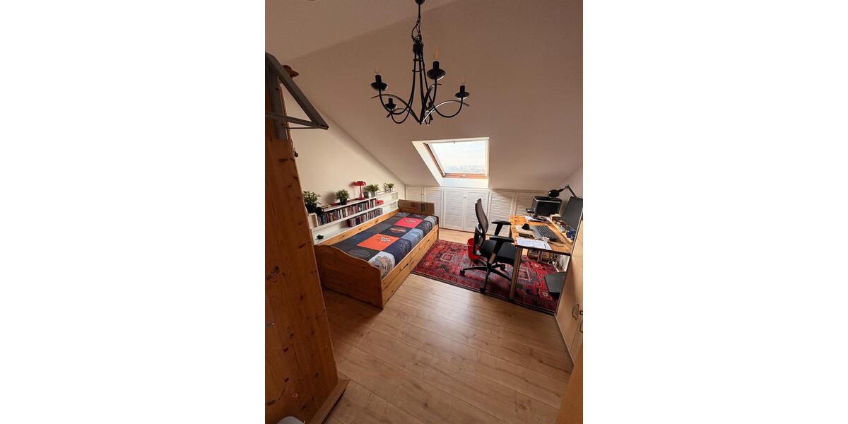 Dachgeschoßwohnung Seeheim-Jugenheim Jugenheim - 3 Zimmer, 90 m&sup2;, 309.000&euro; | Angebot:24569498