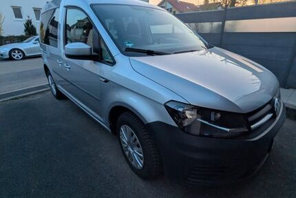 VW Caddy 73.000 km 16.400 &euro; Esslingen am Neckar 73734