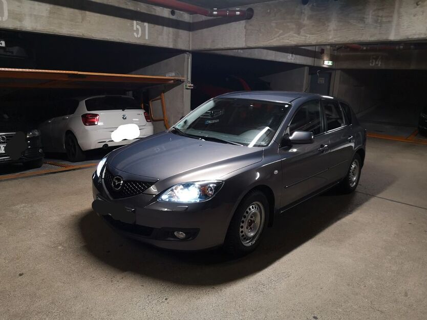 Mazda 3 253.815 km 600 € München 80339