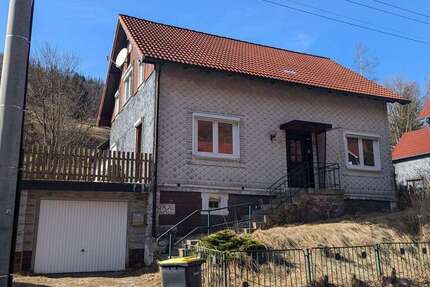 Haus zum Mieten in Schleusegrund 750 € 138 m²