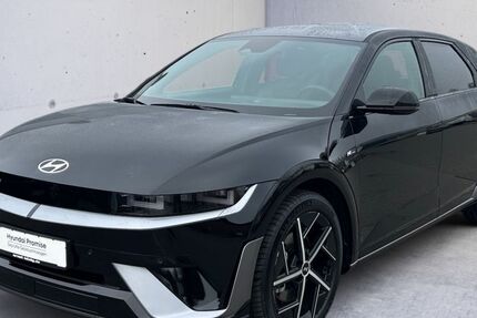 Hyundai IONIQ 5 12.336 km 45.680 &euro; Konstanz 78467