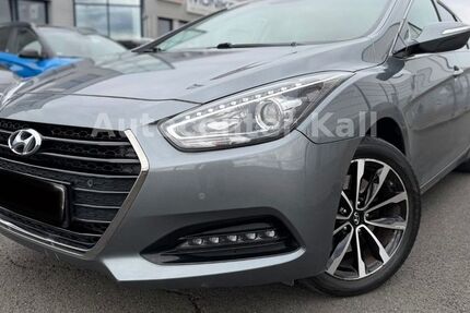 Hyundai i40 146.000 km 7.490 &euro; Kall 53925
