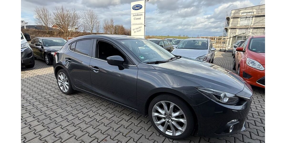 Mazda 3 166.000 km 7.200 &euro; Münzenberg-Gambach 35516