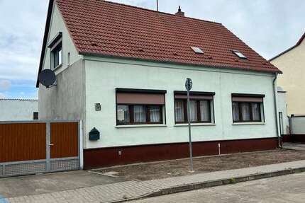 Haus zum Kaufen in Mahlwinkel 120.000 € 160 m² 4 zimmer