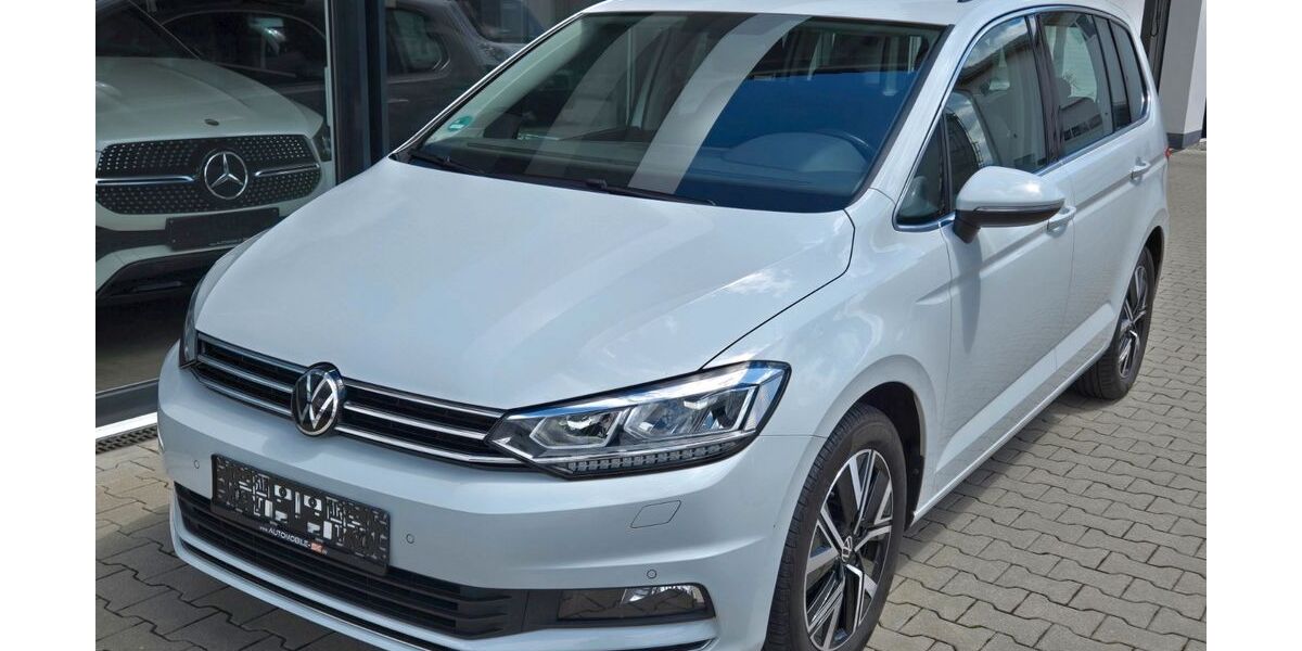 VW Touran 145.089 km 22.390 &euro; Feldkirchen-Westerham (25 min von München) 83620