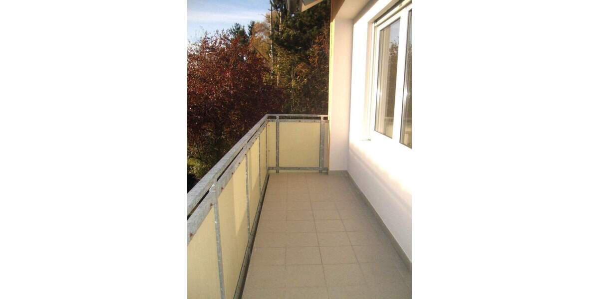Großzügiges-Apartment mit Balkon 1 zimmer