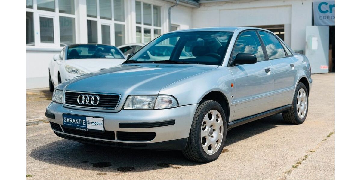 Audi A4 78.000 km 5.000 &euro; Sasbach 77880