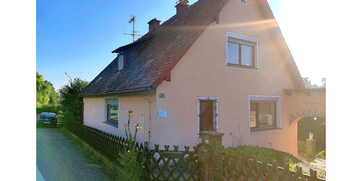 Einfamilienhaus Seubersdorf in der Oberpfalz - 6 Zimmer, 140 m&sup2;, 260.000&euro; | Angebot:25611651