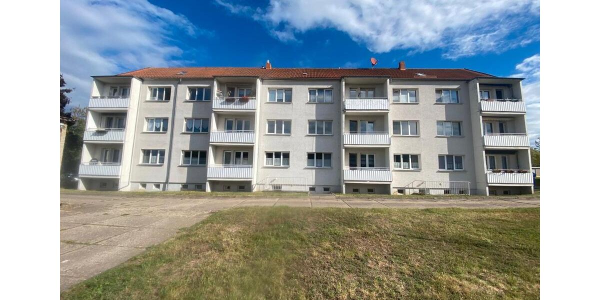 Etagenwohnung Ballenstedt - 4 Zimmer, 88 m&sup2;, 615&euro; | Angebot:26276166