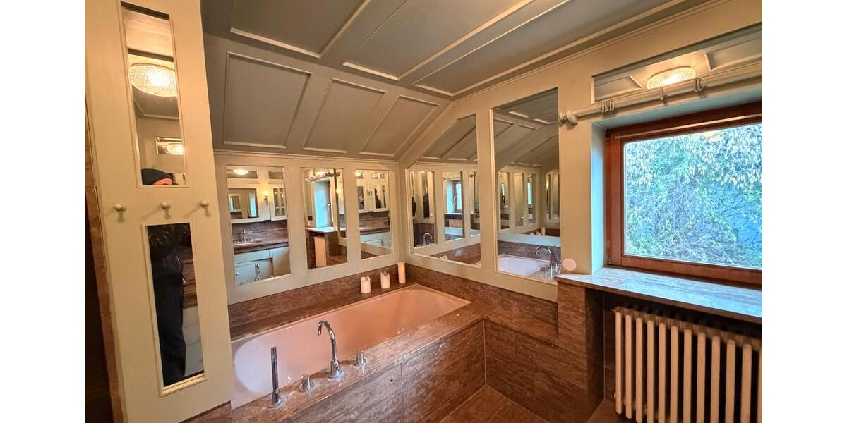 Etagenwohnung Icking - 1 Zimmer, 180 m&sup2;, 990&euro; | Angebot:24918075