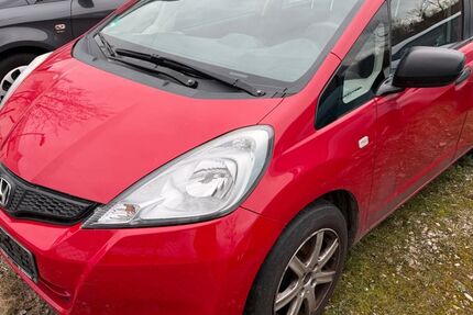 Honda Jazz 134.000 km 3.399 &euro; Kirchheim 85551