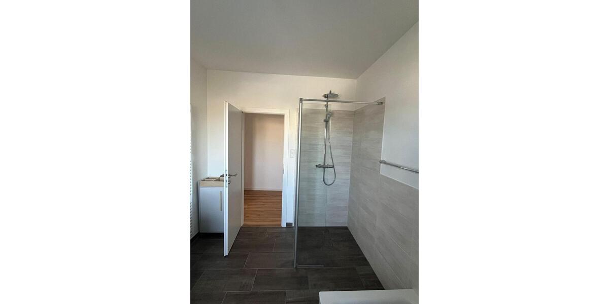 Einfamilienhaus Espenau - 3 Zimmer, 114 m&sup2;, 1.700&euro; | Angebot:25150289