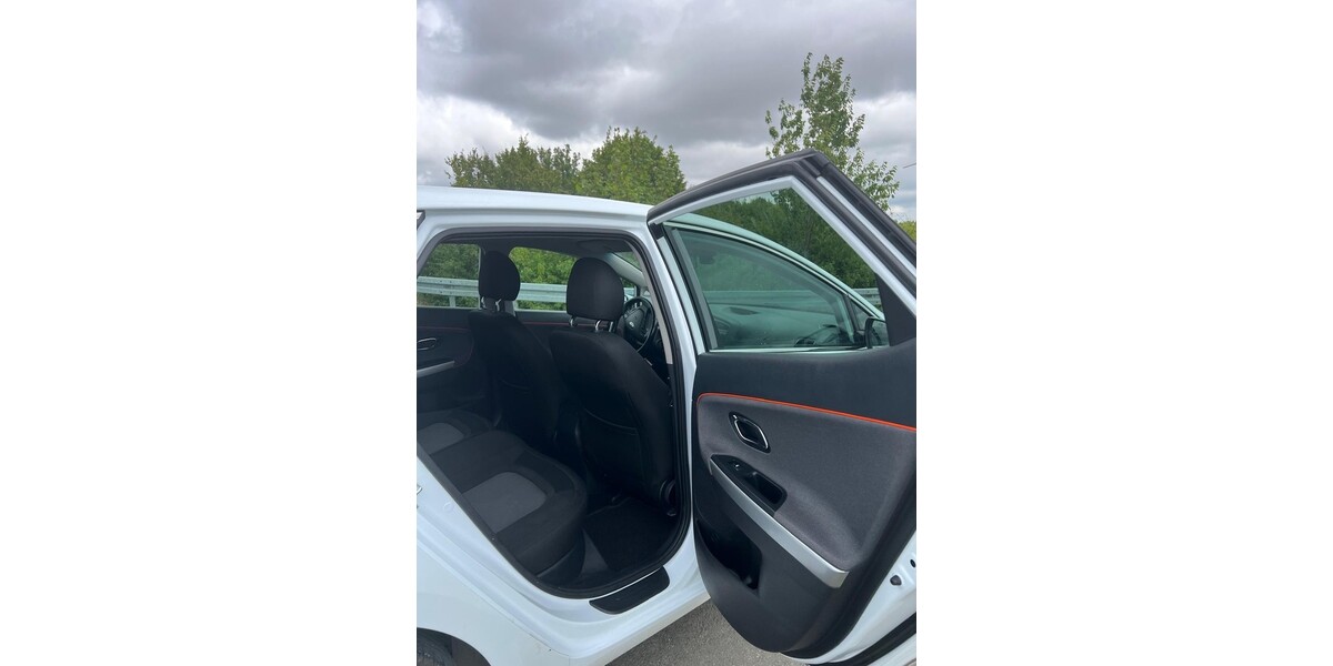 Kia ceed 201.000 km 5.099 &euro; Paderborn 33104