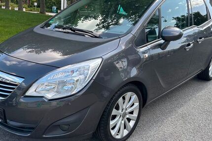 Opel Meriva 115.200 km 2.250 &euro; Hamburg 21033