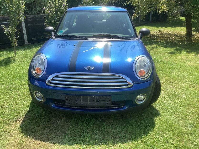 Mini ONE 163.000 km 3.200 € Malching 94094