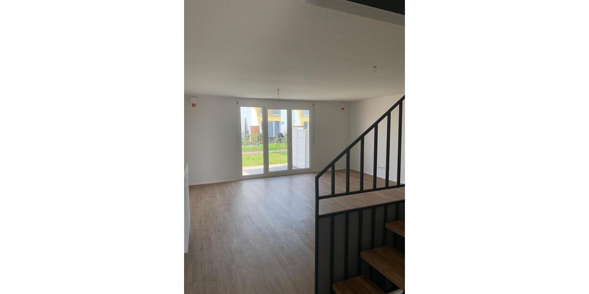 Reihenhaus Dornstadt - 5.5 Zimmer, 148 m&sup2;, 2.100&euro; | Angebot:26148849