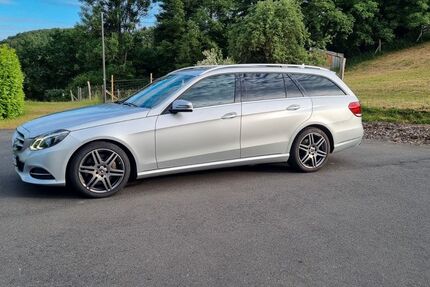 Mercedes-Benz E 400 156.000 km 17.900 &euro; Waxweiler 54649