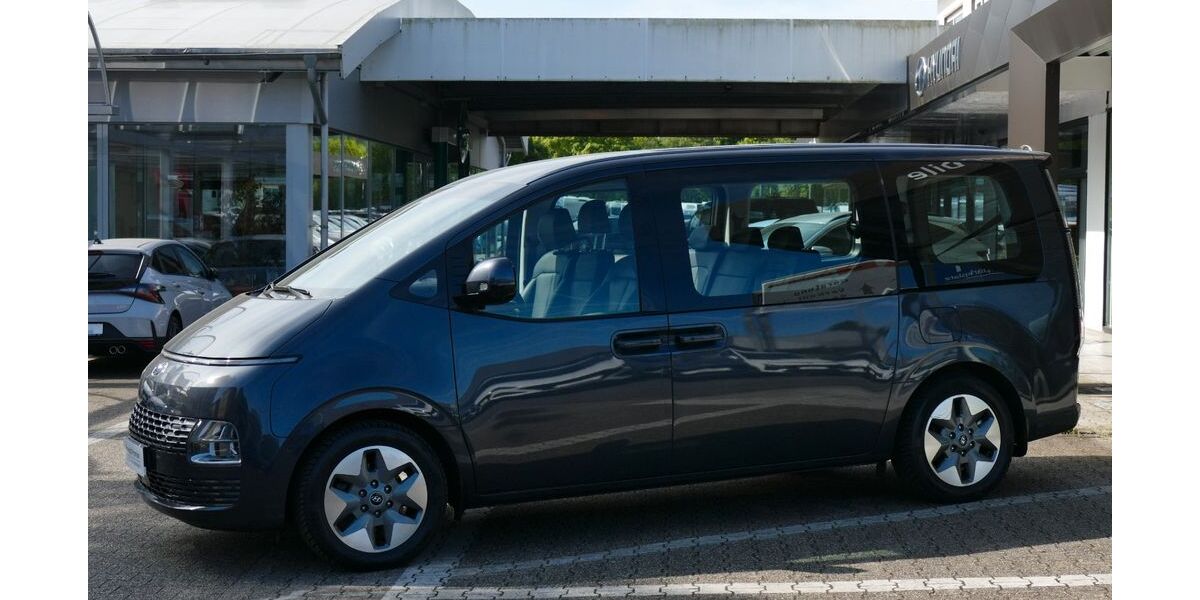 Hyundai STARIA 29.400 km 43.690 &euro; Schwelm 58332