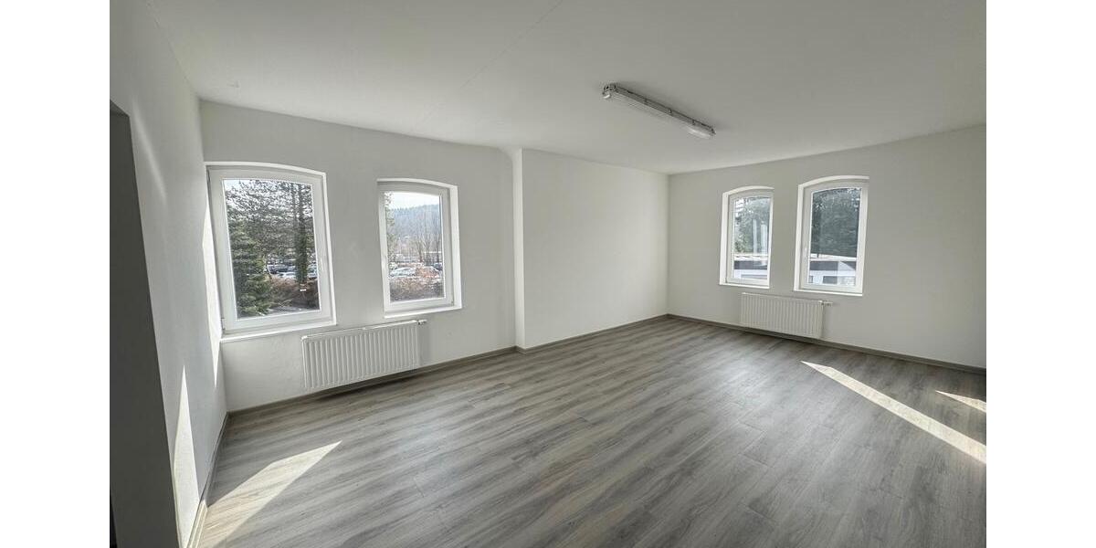 Gewerbeobjekt Windeck - 1.700&euro; | Angebot:25974326