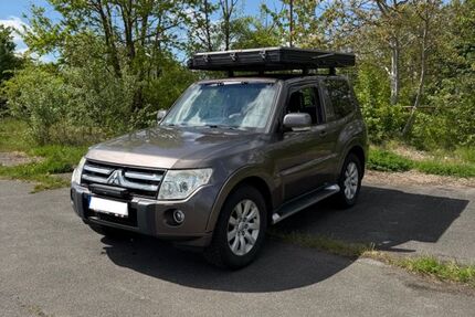 Mitsubishi Pajero 220.000 km 17.000 &euro; Lübeck 23554