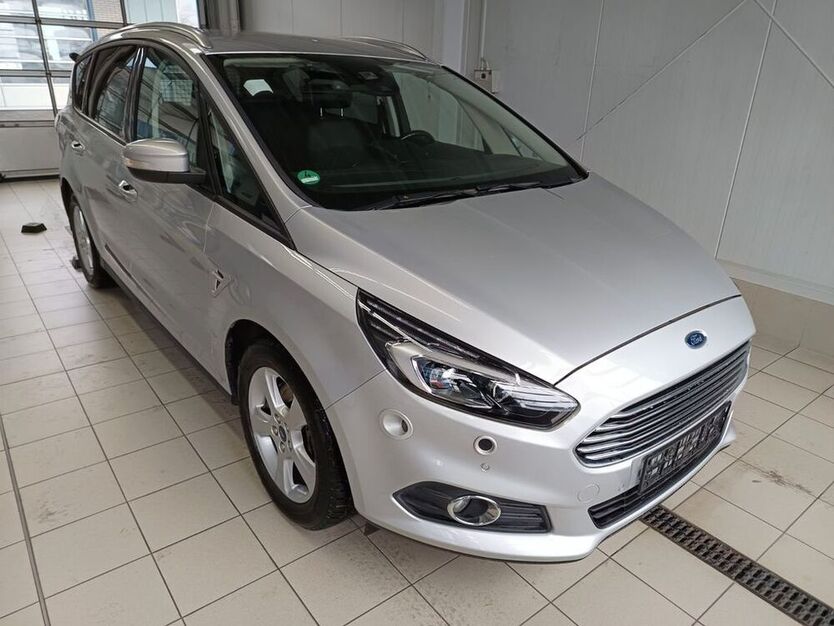 S-Max